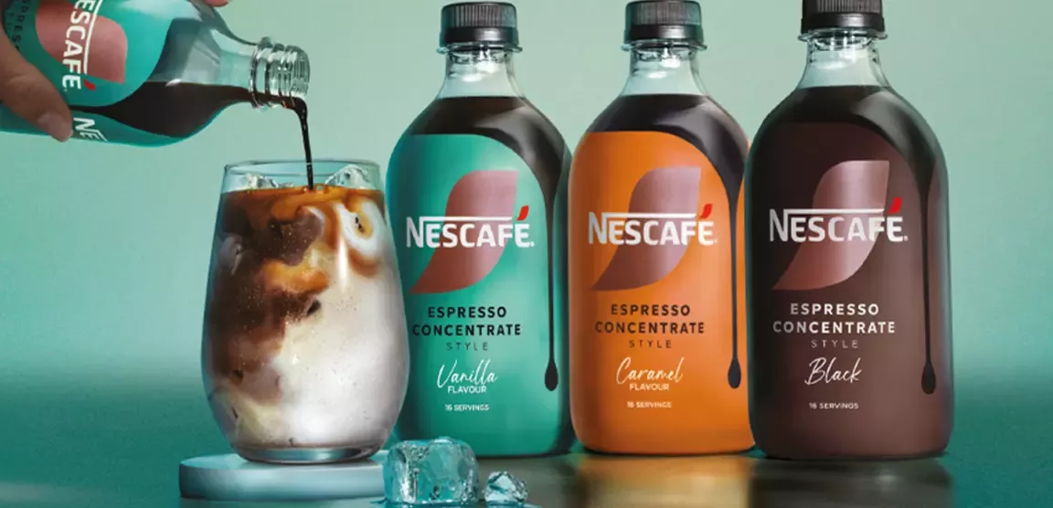 Μπουκάλια NESCAFÉ® Espresso Concentrate Style στις γεύσεις Black, Vanilla και Caramel