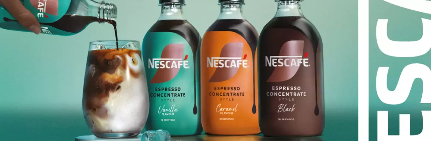 Μπουκάλια NESCAFÉ® Espresso Concentrate Style στις γεύσεις Black, Vanilla και Caramel